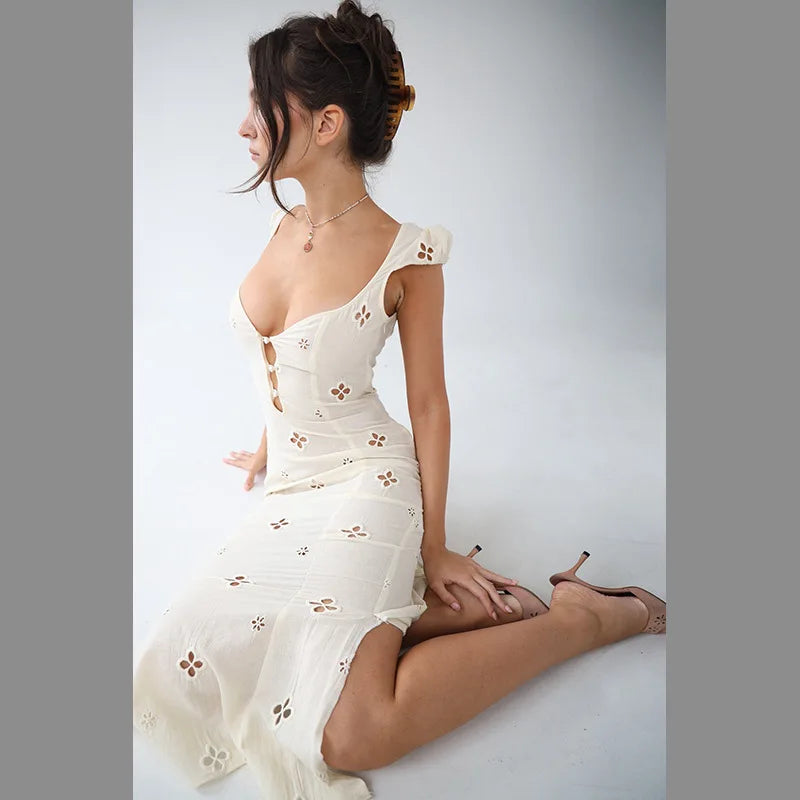 Isolde – Embroidered Bubble-Sleeve Dress