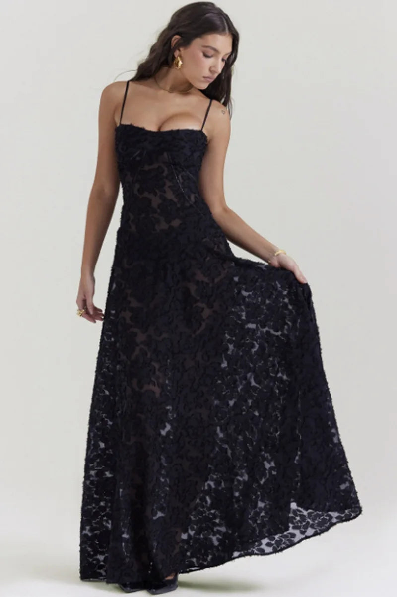 Solenne – Lace Midi Dress