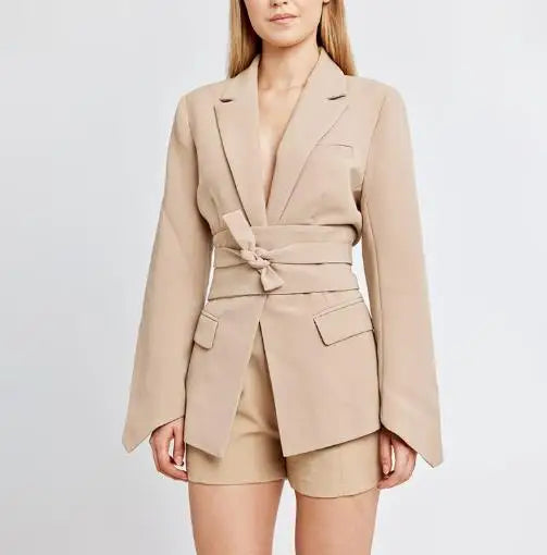 Vionne – Tailored Shorts Suit Set