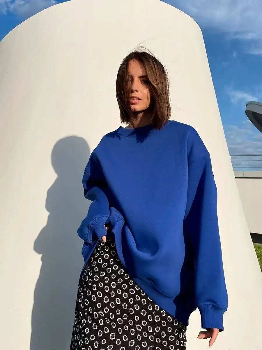 Néora – Oversized Street Hoodie